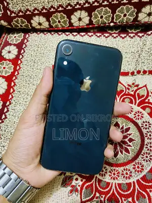 Apple iPhone XR 64 GB Black