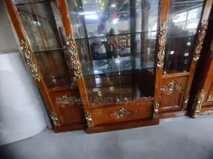 চিটাগাং সেগুন কাঠের শোকেস কিনুন মাত্র