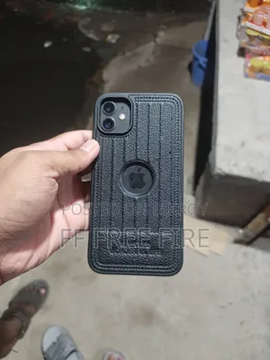 Apple iPhone 11 64 GB Black