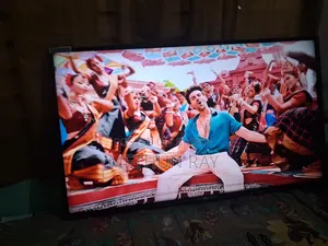 এলজি ৪৩-ইঞ্চি ইউএইচডি টিভি (কোরিয়া)