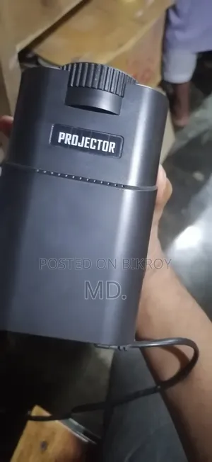 Hy320 Mini Projector