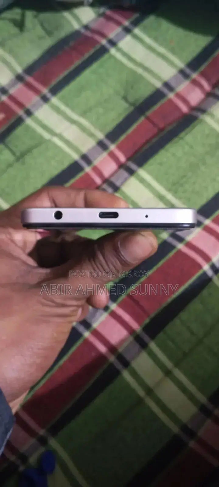 Vivo 4 GB Silver