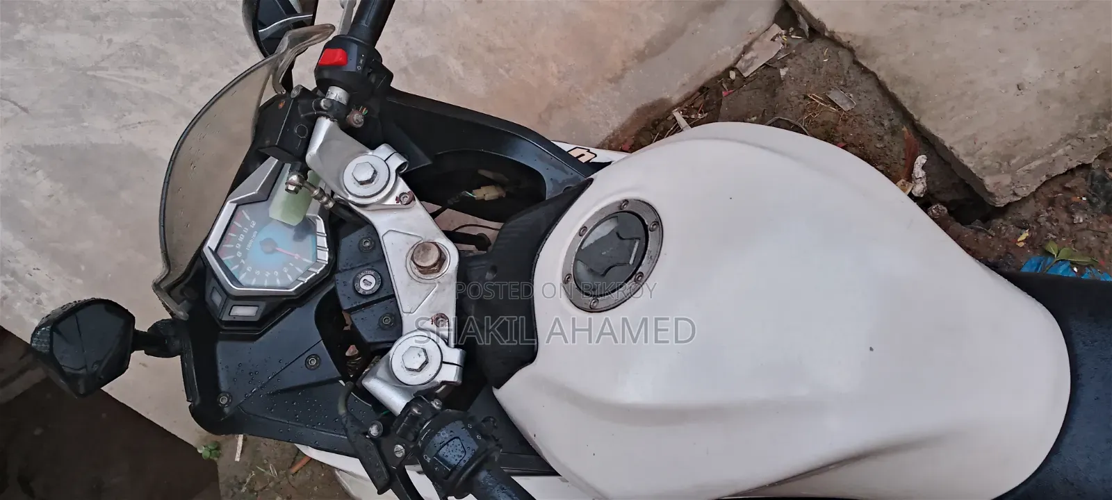 লিফান ১৫০সিসি ২০২১ হোয়াইট