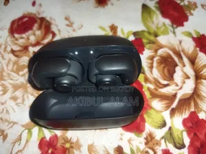 Bose 100% Original Airbuds Sell or Exchange With Mobile