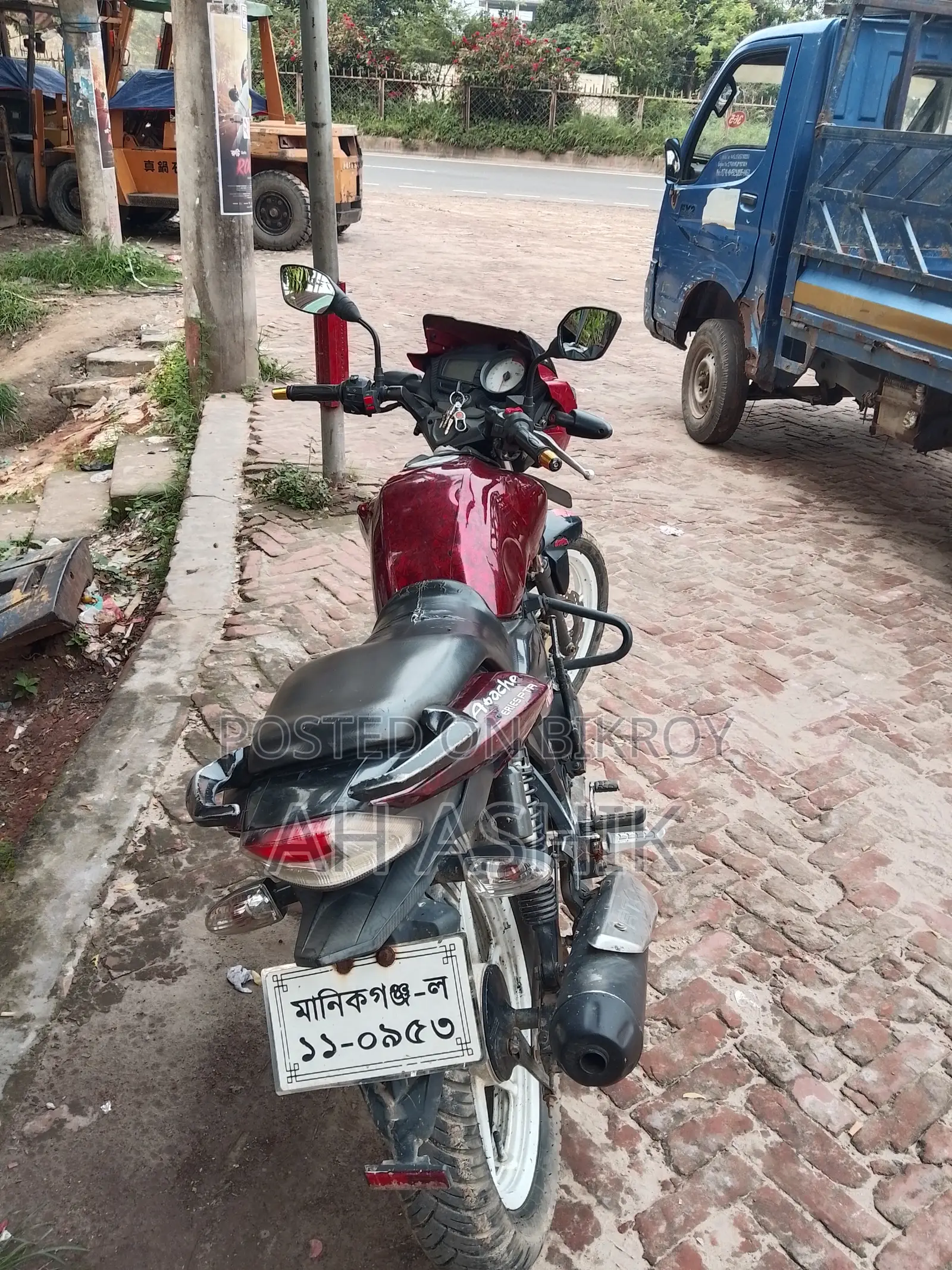 TVS Apache RTR 160 2V 2016 Red