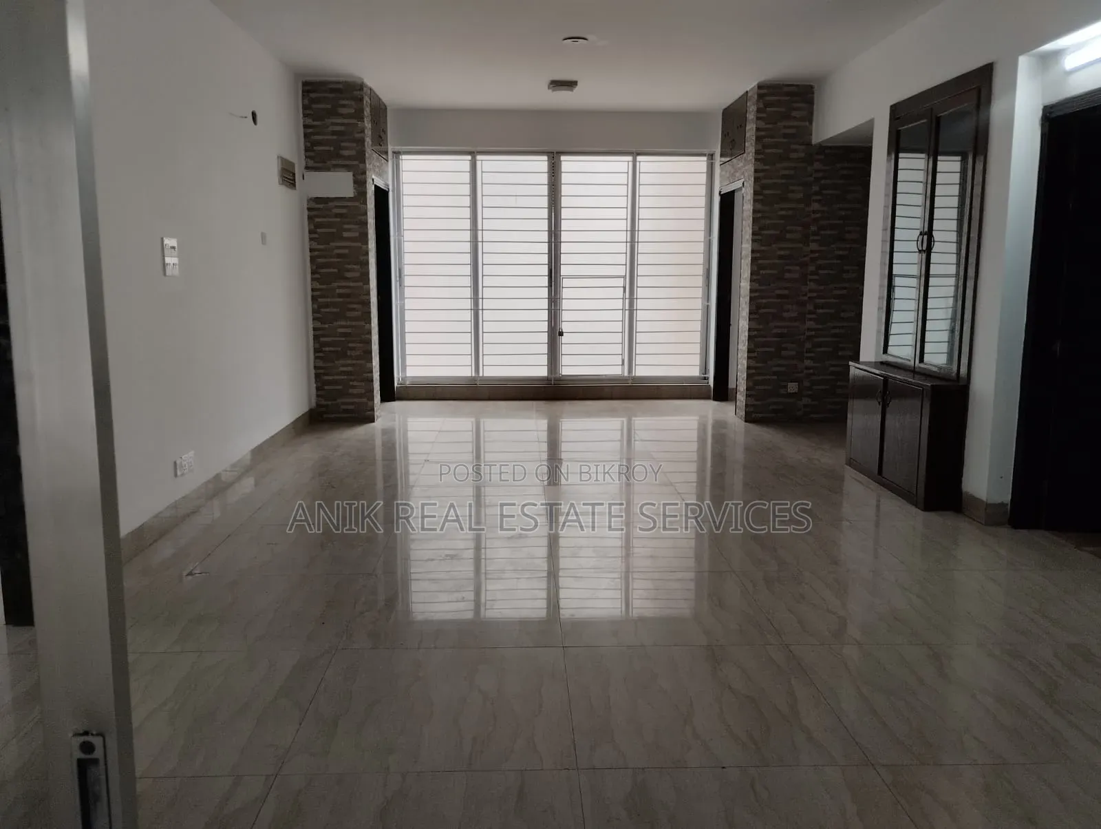 2700 SFT Office Space Rent for Banani