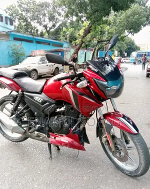 TVS Apache RTR 160 2V 2018 Red