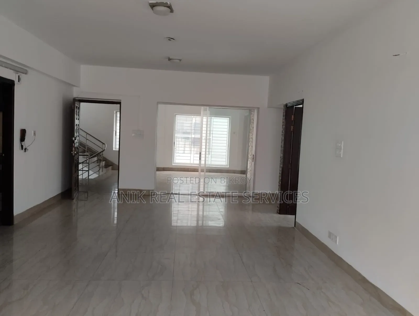 2700 SFT Office Space Rent for Banani