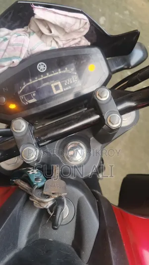 Yamaha FZS V3 2023 Red