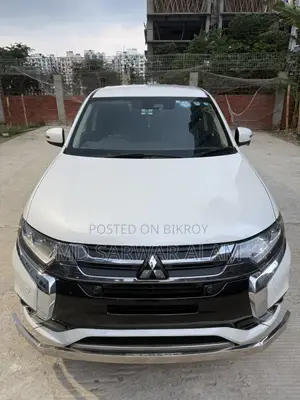 Mitsubishi Outlander 2.0 PHEV AWD 2017 White