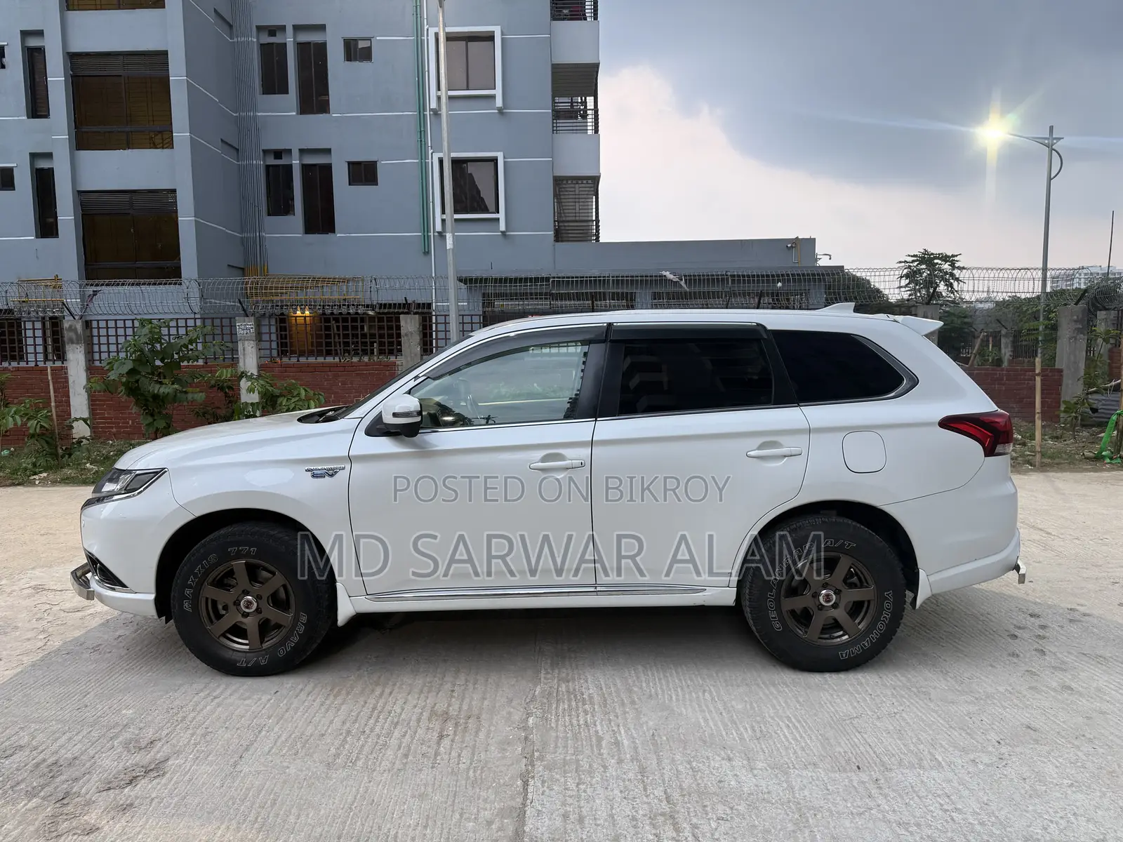 Mitsubishi Outlander 2.0 PHEV AWD 2017 White