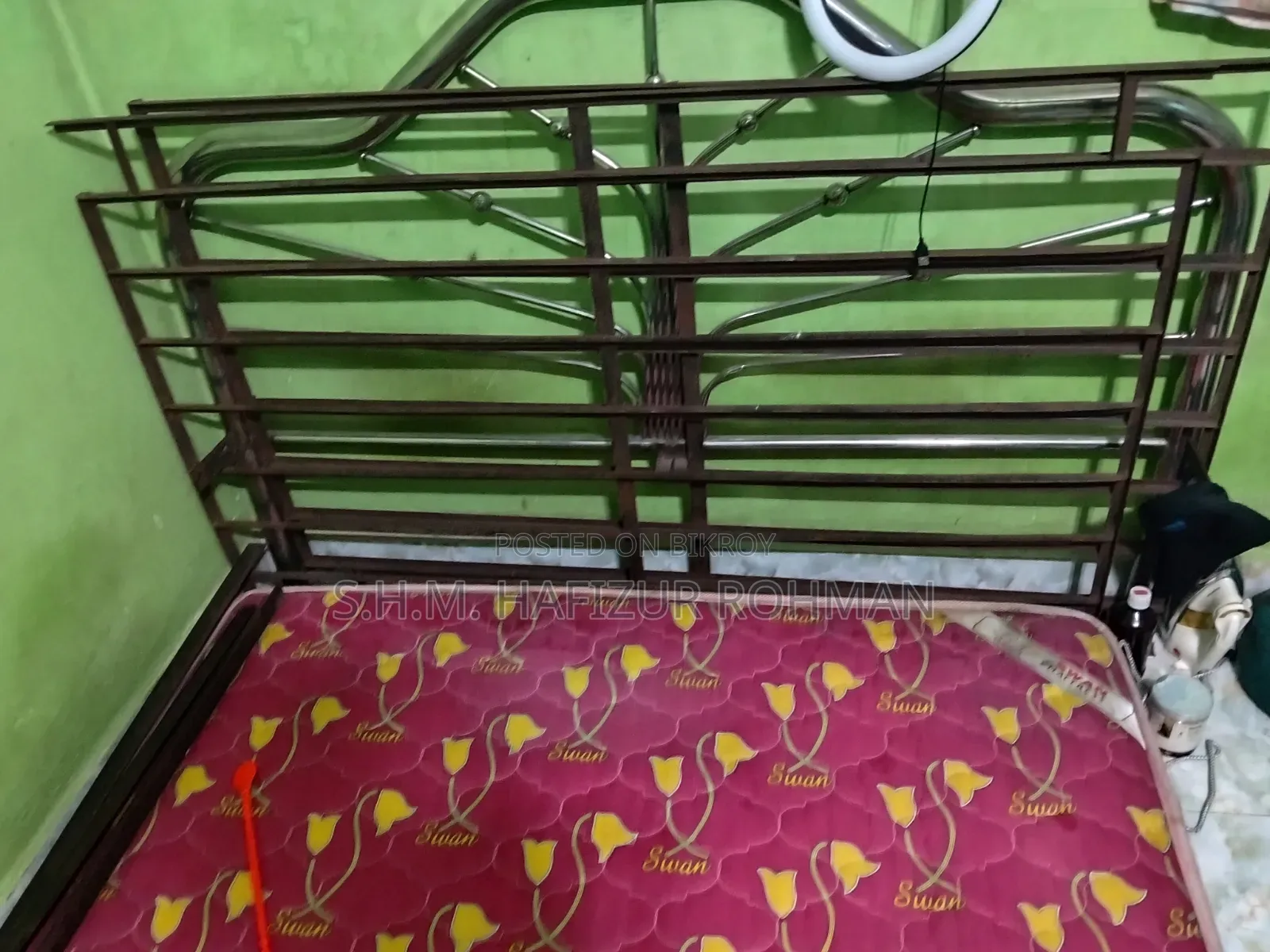 একটি খাট ও মিট্রেস বিক্রি করা হবে