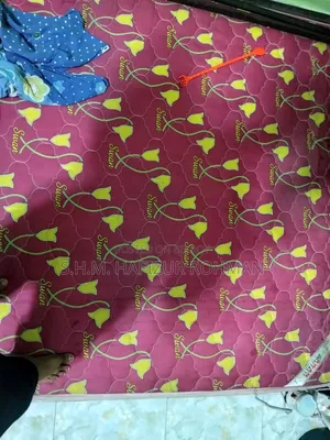 একটি খাট ও মিট্রেস বিক্রি করা হবে