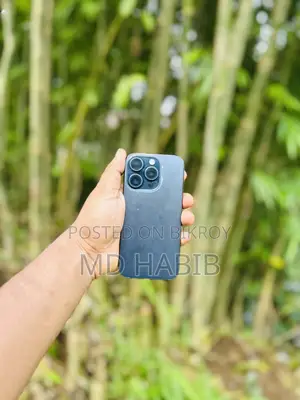 Apple iPhone 15 Pro 128 GB Blue