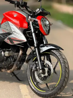 Suzuki Gixxer Fi ABS 2024 Orange