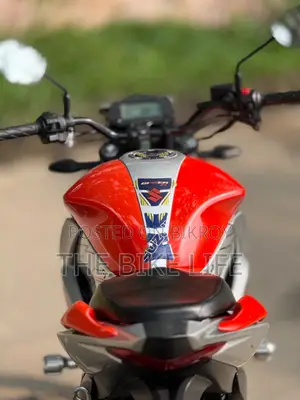 Suzuki Gixxer Fi ABS 2024 Orange