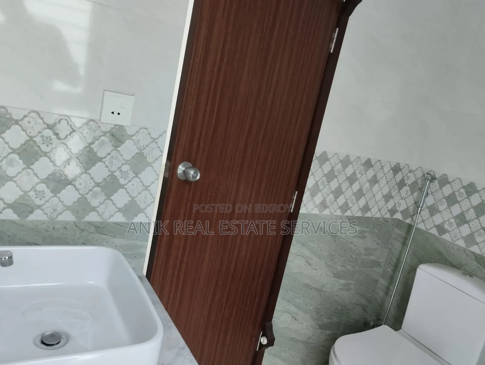 3-Bedroom Apartment in Anik Real Estate, Gulshan for Rent