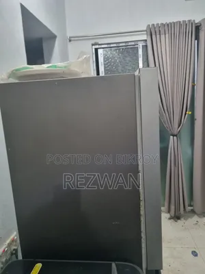 Samsung Refrigerator 218 L