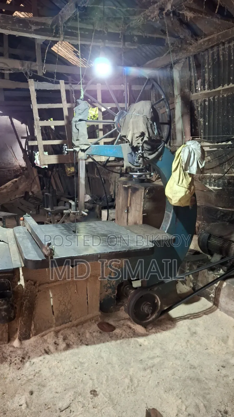 Sell Used Sewing Machine.