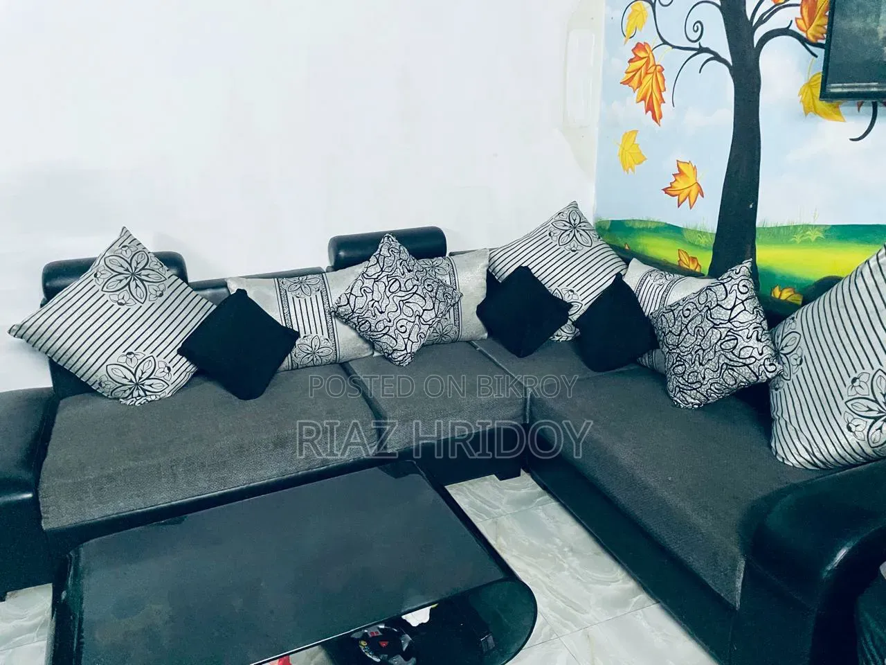 Like New Sofa