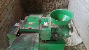 Straw and Grass Cutting Machine