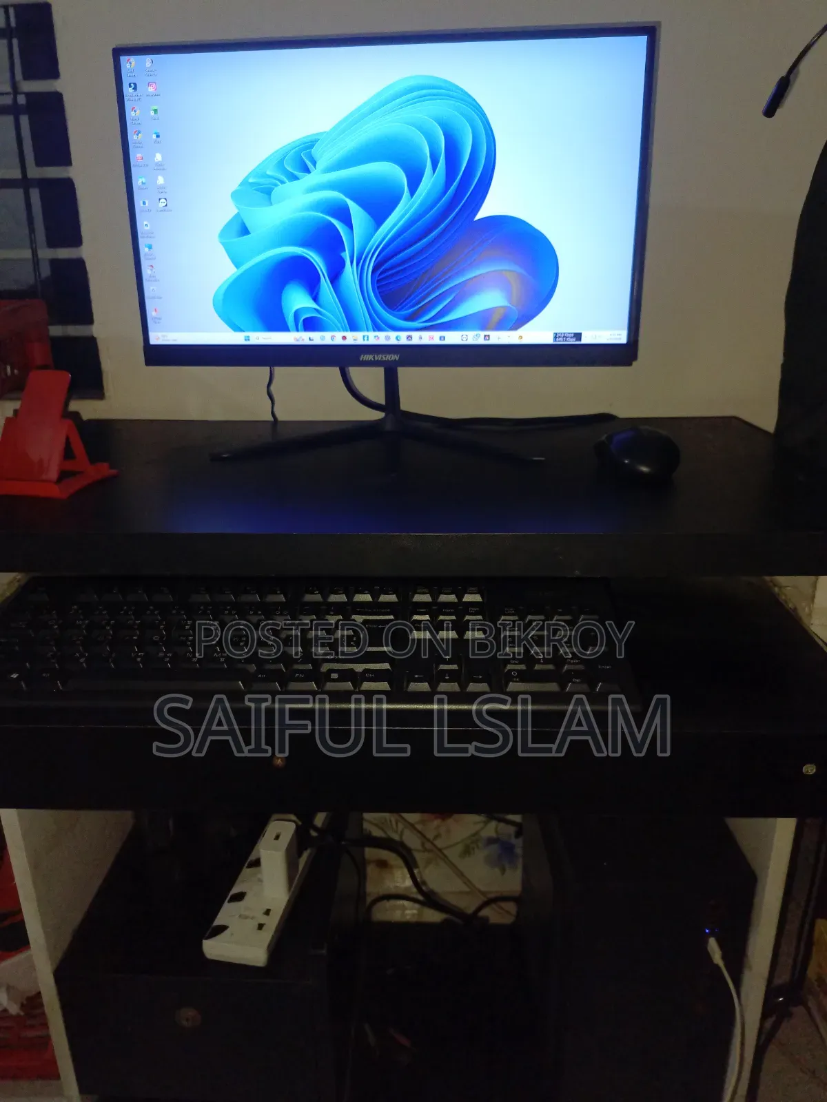 Gigabyte GA-H110MSTX-HD3-ZK 16GB Intel Core I3 HDD+SSD 256GB