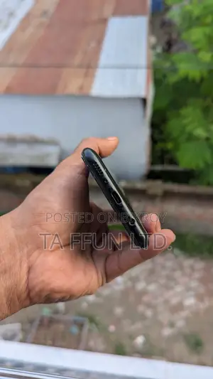 স্যামসাং গ্যালাক্সি এম২১ ১২৮ জিবি ব্ল্যাক