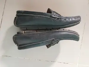 Lasocki Genuine Leather Tassel Loafers for Men (Used) - Size 39