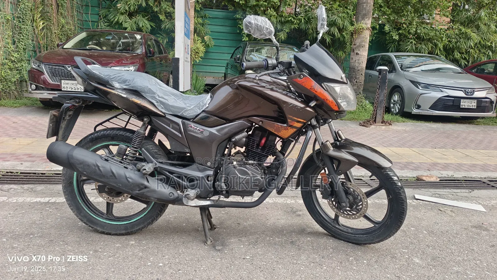 Hero Hunk 2019 Brown