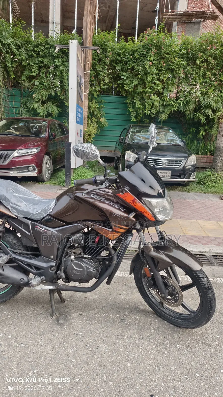 Hero Hunk 2019 Brown