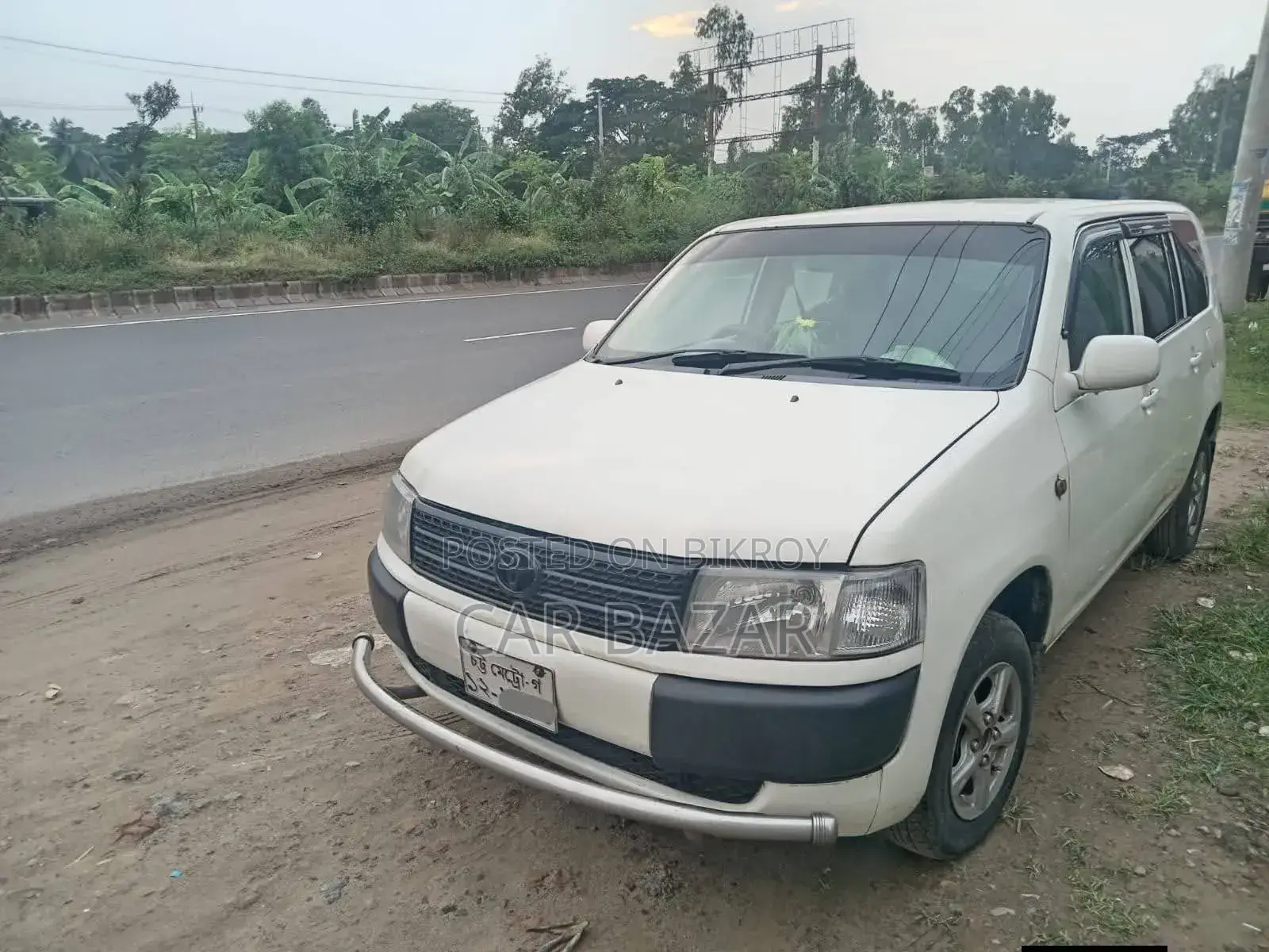 Toyota Probox 2004 White