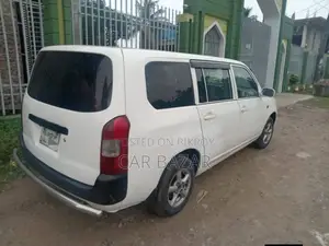 Toyota Probox 2004 White