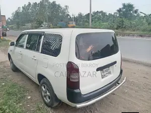 Toyota Probox 2004 White