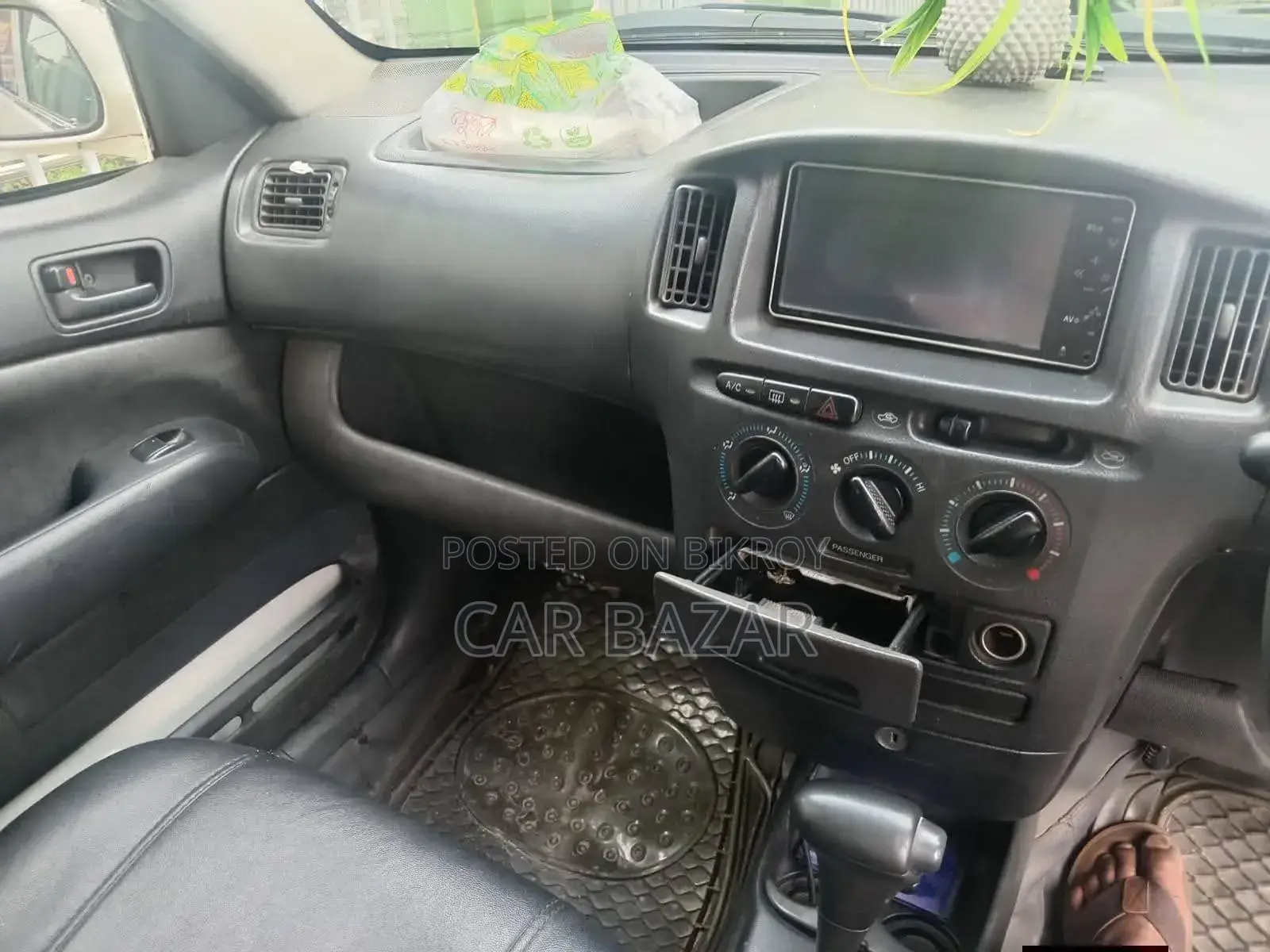 Toyota Probox 2004 White