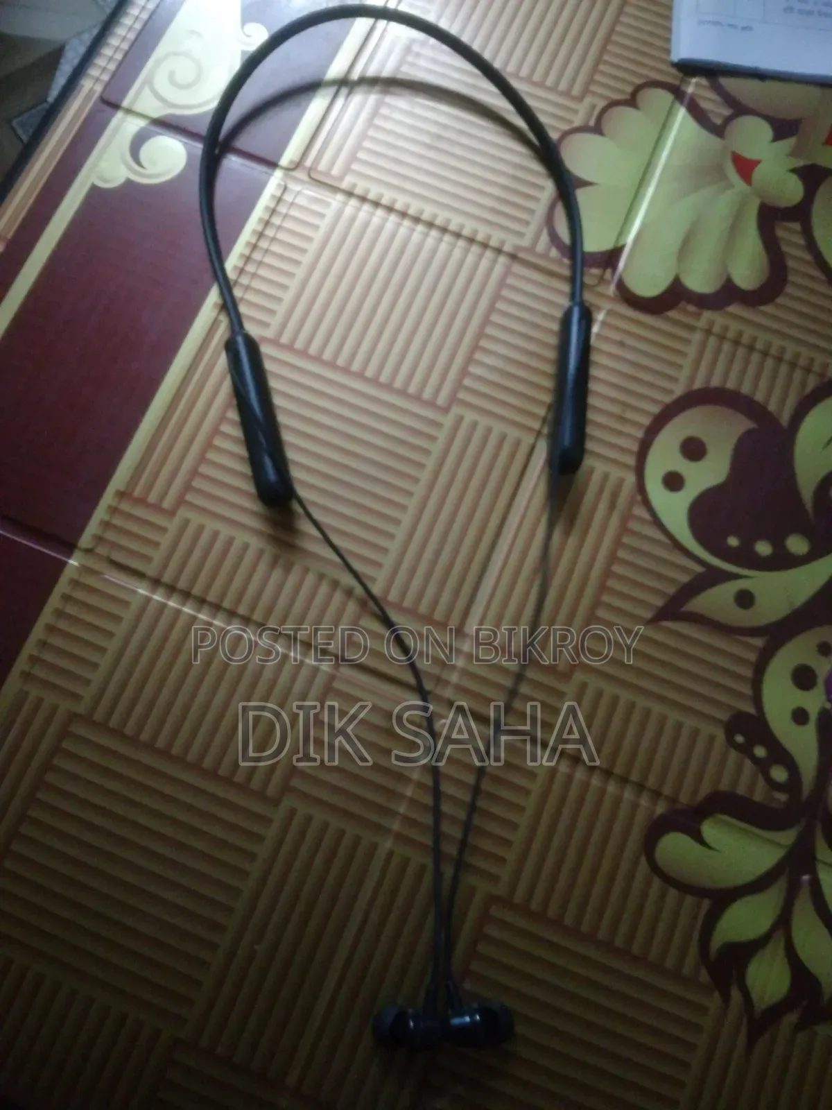 Neckband Uiissi N13