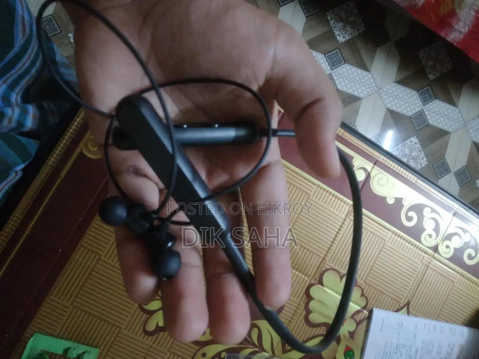 Neckband Uiissi N13
