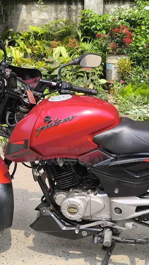 Bajaj Pulsar 150 2013 Red