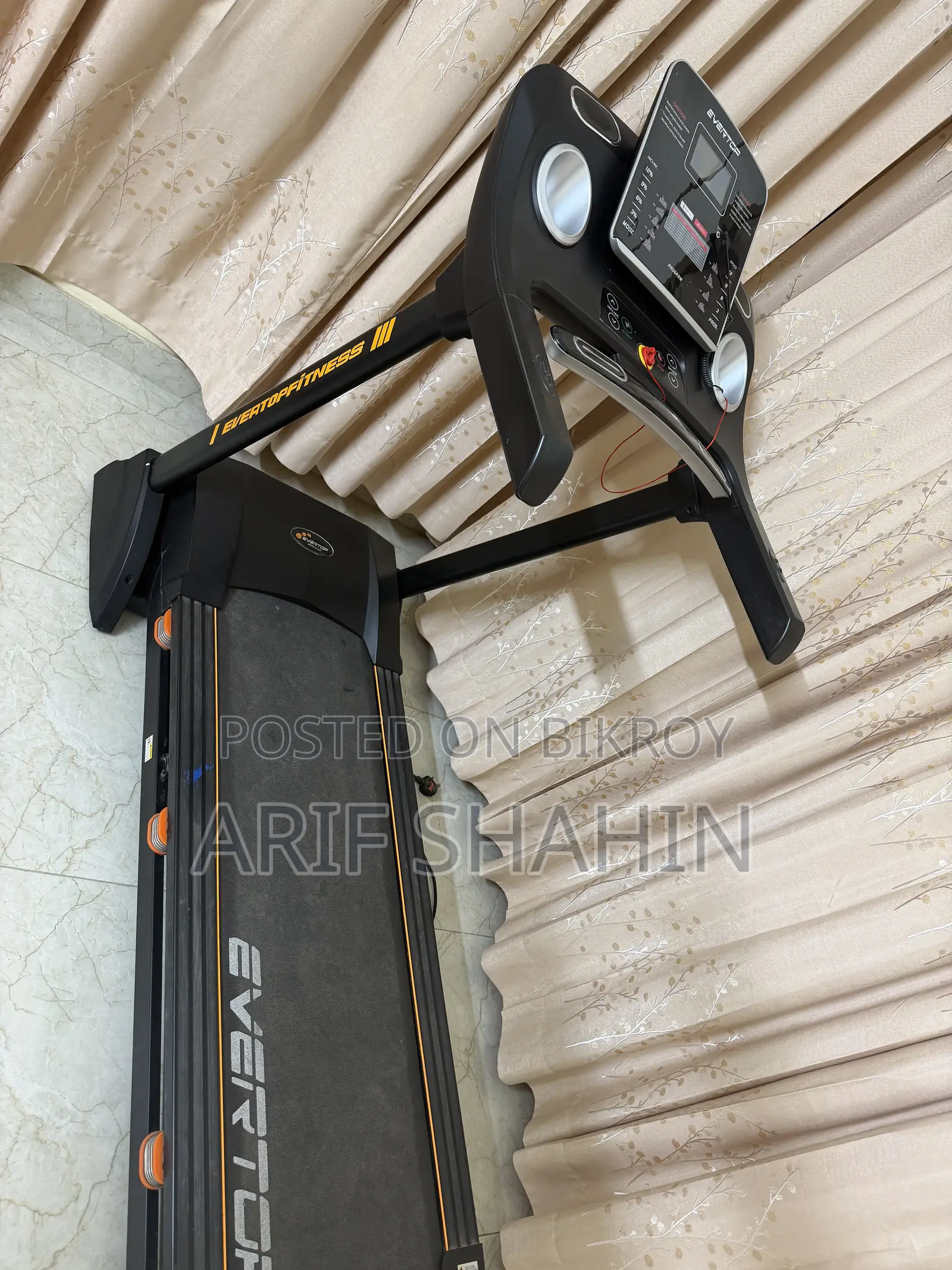 Treadmill Machine
