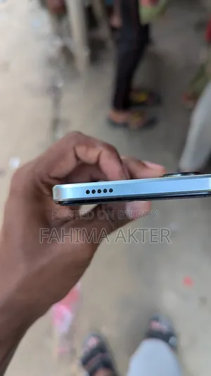 Vivo Y18 128 GB Blue