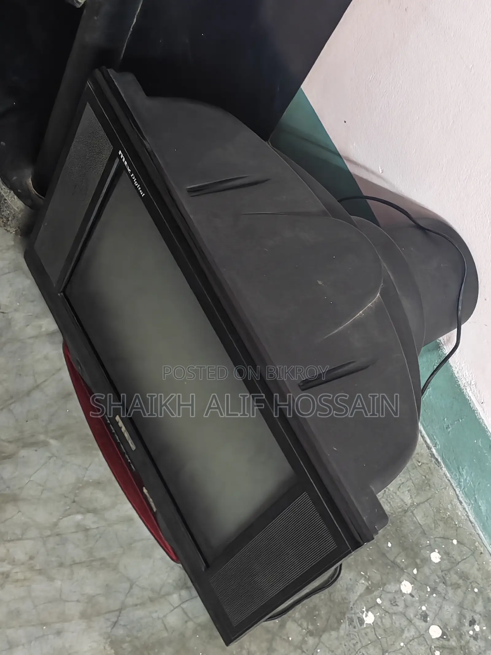 MTV 21-inch Television