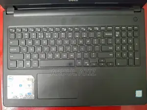 Laptop Dell Inspiron 15 3000 4GB Intel Core i5 HDD+SSD 1T