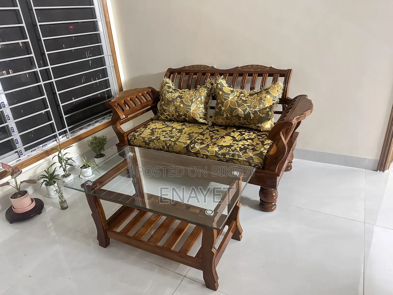 Sofa (2 Seater) and Centre Table