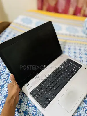 Laptop HP ProBook 450 G4 8GB Intel Core I5 HDD+SSD 500GB