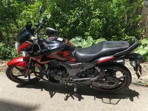 Hero Hunk 2022 Black