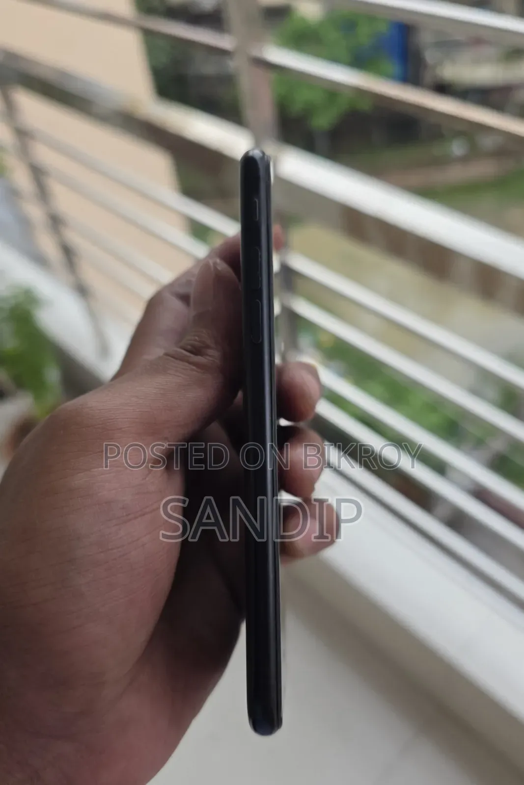 Apple iPhone SE (২০২০) ১২৮ জিবি কালো