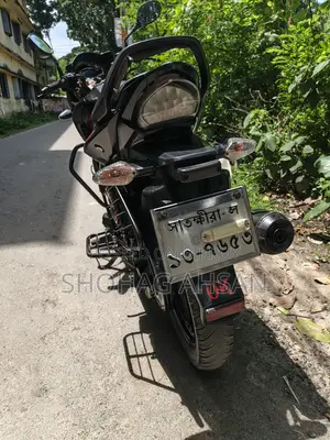 Hero Hunk 2022 Black