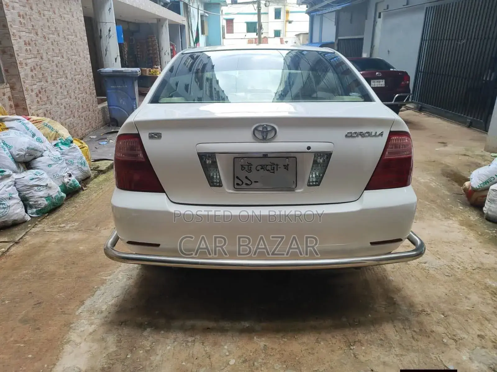 Toyota Corolla 2005 White