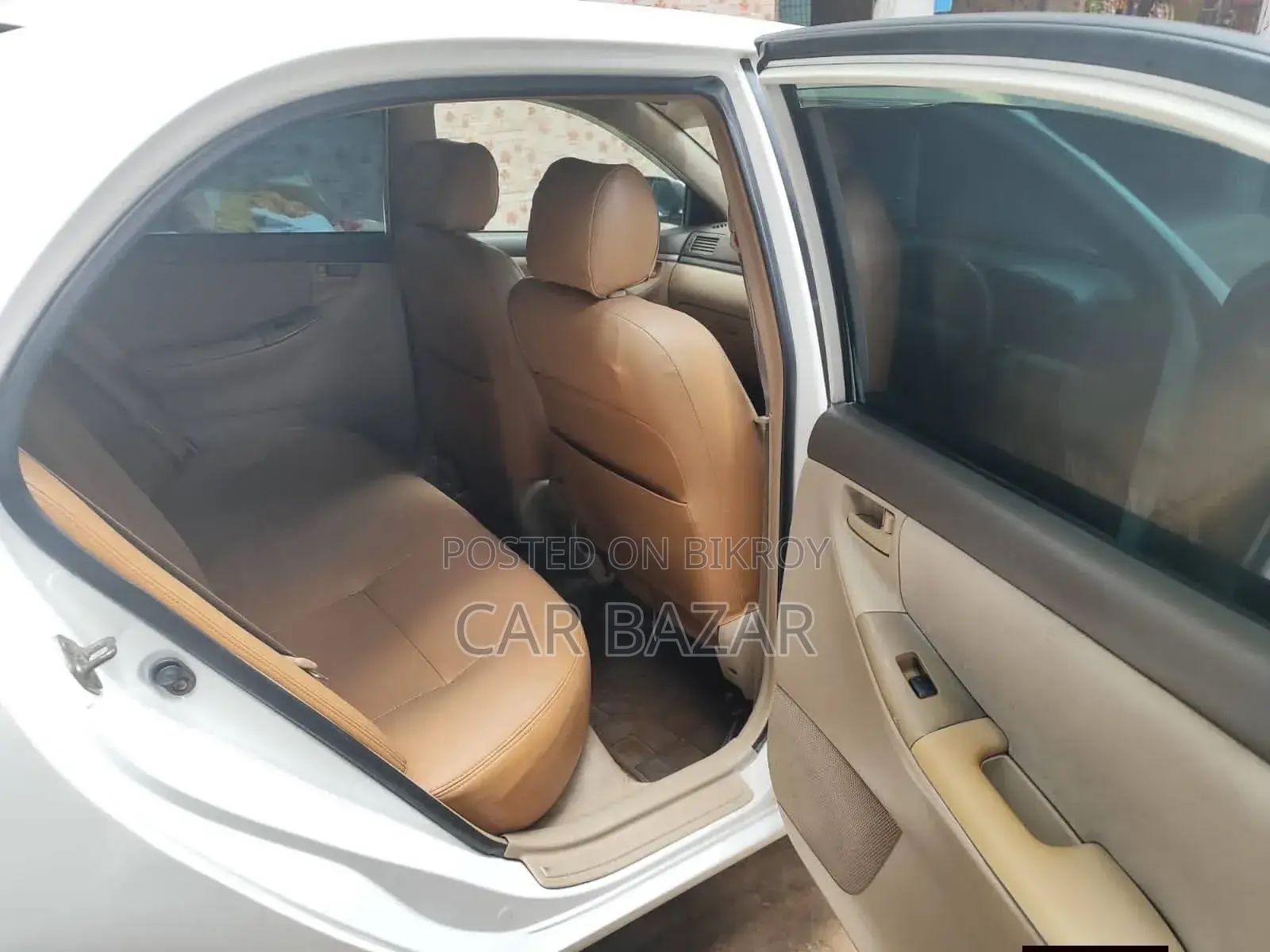 Toyota Corolla 2005 White