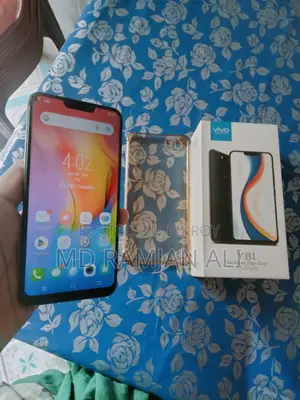 Vivo Y81 32 GB Black