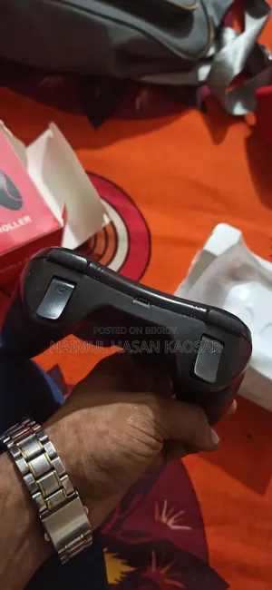 Gaming Controller